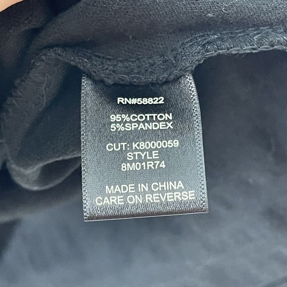 Max Studio London Size Medium Black Textured Sylvie Cold Shoulder Pullover Top - Picture 8 of 12